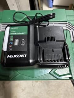 ハイコーキ　充電器　新品未使用のサムネイル