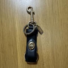 COACH ターンロック キーホルダーのサムネイル