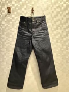 【極美品】A.P.C.フリークスストア別注ワイドストレートジーンズ　ネイビー30 極美品】A.P.C.フリークスストア別注ワイドストレートジーンズ