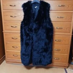 BLACK COMME des GARÇONS ブラックファーベスト Lサイズのサムネイル