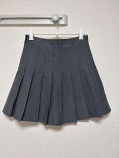 グレー ミニ丈プリーツスカートのサムネイル