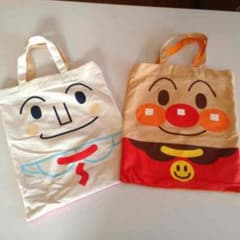 【新品】アンパンマン＆食パンマントートバッグのサムネイル