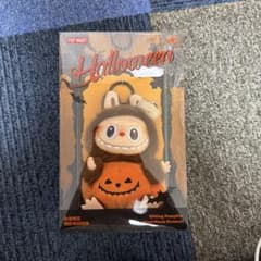 POP MART ラブブ　パンプキン　ぬいぐるみのサムネイル