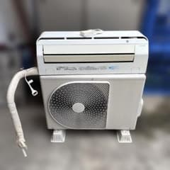 クロ　TOSHIBA ルームエアコン RAS-C405RT 14畳　送料込 クロ様専用 TOSHIBA ルームエアコン RAS-C405RT 14畳 送料込 - メルカリ