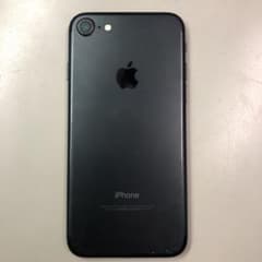 iPhone 7 Black 128 GB docomoのサムネイル