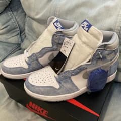 AIR JORDAN 1 RETRO HIGH OGのサムネイル