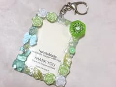 No. 125 トレカケース　トレカデコケース　推し活　キーホルダー　グリーンのサムネイル