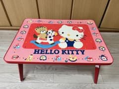 サンリオ　ハローキティ キティちゃん　折りたたみテーブル　昭和レトロ　希少 ハローキティ⭐︎サンリオ 折り畳みテーブル 昭和レトロ - メルカリ