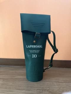 ラフロイグ ロゴ入り ボトル ブーツ型ボトルケースのみ - メルカリ