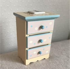 marimo様専用 ピーターラビット ミニシェルフ 棚 3段引出し♪のサムネイル