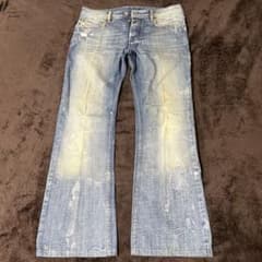 激レア！DIESEL ブーツカット W29L32 THANAZ - メルカリ