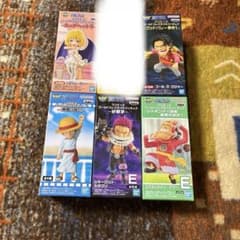 ワンピース　ワールドコレクタブルフィギュア