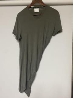 ユリウス　ねじれTシャツのサムネイル
