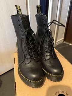 Dr. Martens KENDRA - メルカリ