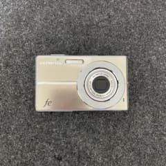 OLYMPUS FE-3010 オールド デジタルカメラのサムネイル