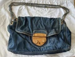 PRADA デニムダブルチェーンバッグのサムネイル