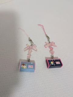 サンリオ　デニムペンポーチ風ストラップ　ウサハナ　シュガーバニーズのサムネイル