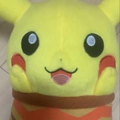 ピカチュウ靴下　ぬいぐるみ　約30センチのサムネイル