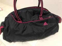 アディダス adidas ボストンバッグお買い得‼️お値段下げますのサムネイル