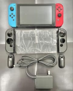 ほぼ新品‼️ニンテンドースイッチ+バッテリー新品＋ガラス+純正充電器+豪華セット 超美品‼️ニンテンドースイッチ+バッテリー新品＋ガラス+純正充電器+
