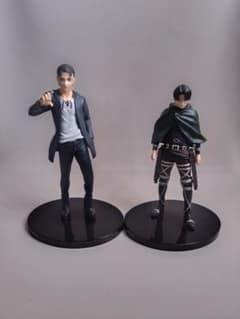 進撃の巨人 ファイナルシーズン リヴァイ　エレン　フィギュア