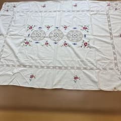 k*n様 花柄刺繍ビニールテーブルクロス 生成りのサムネイル