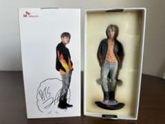 【15cm】BTS SK telecom テレコム 公式 フィギュア ホソク 15cm】BTS SK telecom テレコム 公式 フィギュア ホソク - メルカリ