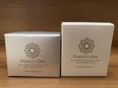 パーフェクトワン 薬用ホワイトニングジェル 75gのサムネイル