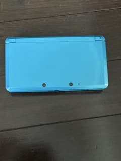 Nintendo 3DS 青色 本体(充電器付き)のサムネイル