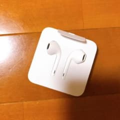 iPhone8 純正イヤホンのサムネイル