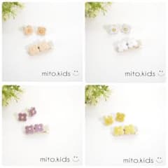 【リンクコーデセット】フラワータイル ヘアクリップ＆ピアスのサムネイル
