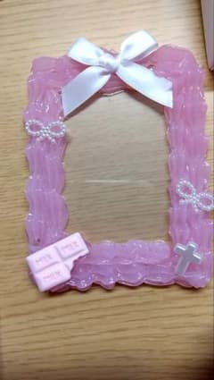 ホイップデコ　トレカケースデコ　ピンク　桃色　かわいい　リボンのサムネイル