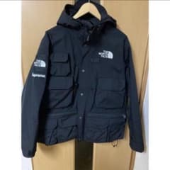 supreme the north face cargo jacketのサムネイル