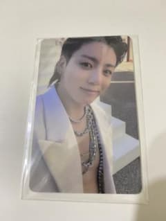 BTS jungkook ジョングク GOLDEN weverse US トレカ JUNGKOOK GOLDEN 特典 weverse PVC 公式 トレカ - メルカリ