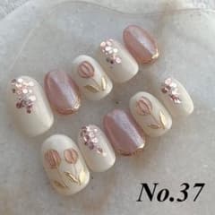 No.37 チューリップネイル ＊オーダーサイズ・カラー変更可能＊ - メルカリ