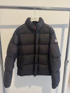 Moncler ブラック ダウンジャケットのサムネイル