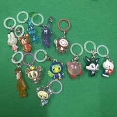 た*ち様 カプセルトイ　めじるしアクセサリーまとめ売りのサムネイル