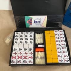 【美品】 手打ち麻雀牌 AMOS SMARTのサムネイル