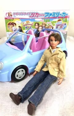 リカちゃん かぞくでドライブ ファミリーカー  LF-04  お父さんセットのサムネイル