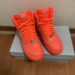 NIKE AIR FORCE1のサムネイル