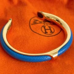 HERMES エルメス リザード コンビ Cバングル ブルーゴールド - メルカリ