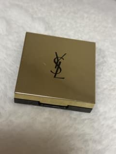 YSL シークインクラッシュ 02 アイシャドウのサムネイル