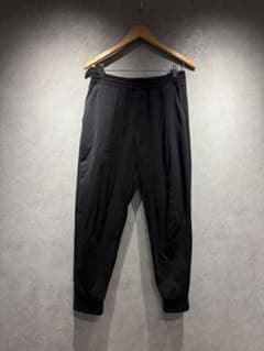 【2点SET】ユニクロ ウルトラストレッチエアリズム パンツ　ズボンのサムネイル