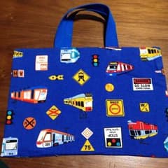最終価格 レッスンバッグ 小 電車 ブルーのサムネイル