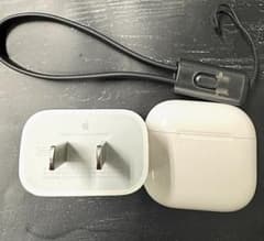 AirPods 4 純正20W充電器・ケーブル付　保証有 AirPods 4 純正20W充電器・ケーブル付 保証有 - メルカリ