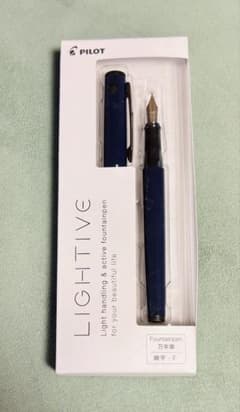 X*n様 PILOT LIGHTIVE 万年筆 細字 F アクティブネイビーのサムネイル
