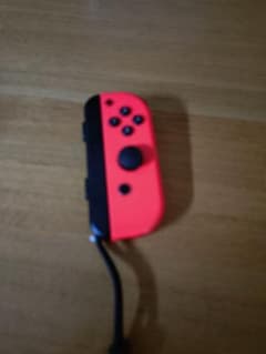 Nintendo Switch Joy-Con ネオンレッド 右ジャンク - メルカリ
