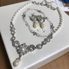SamanthaTiara★ネックレス、ピアスセットのサムネイル