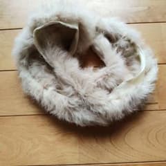 ベージュファーのサムネイル