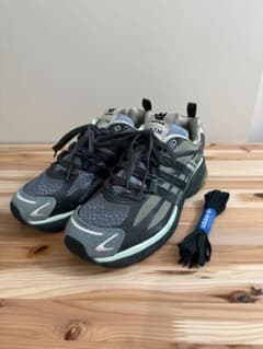 adidas SFTM スニーカーのサムネイル
